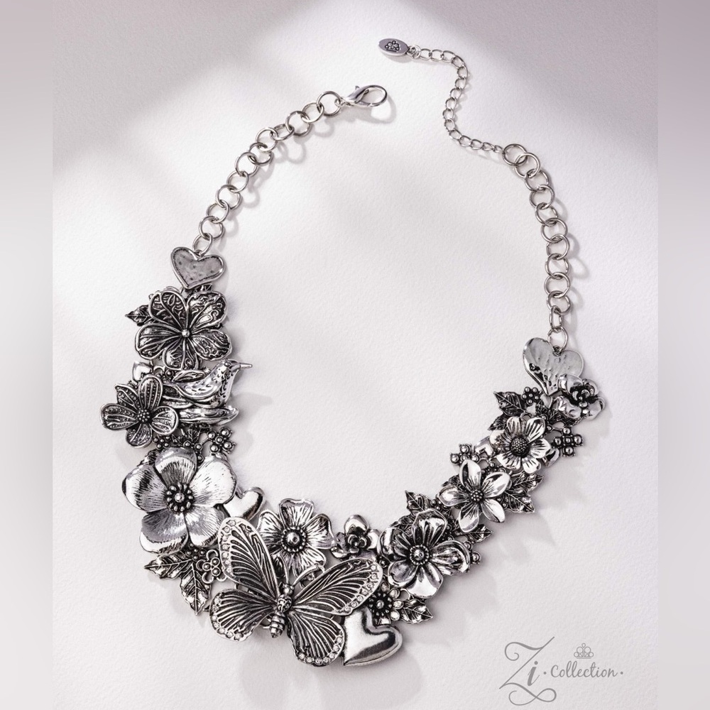 Paparazzi Silver Floral Butterfly Necklace